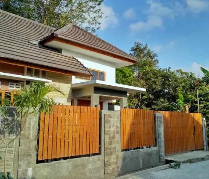 Contoh model pagar rumah setengah tembok