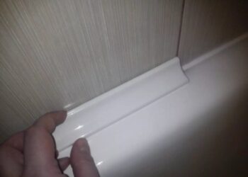 Metode Pelaksanaan Pekerjaan Plint Keramik