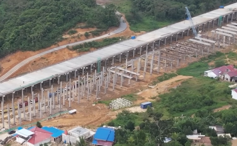 Progres Pembangunan Jalan Tol Balikpapan-Samarinda IKN