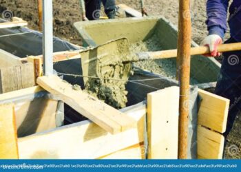 Metode Pelaksanan Pekerjaan Bekisting Untuk Poer Beton