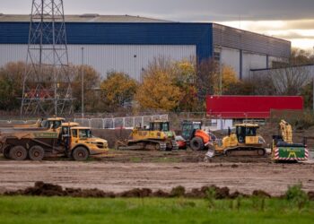 Penggunaan dan fungsi Bulldozer dalam Proyek Konstruksi