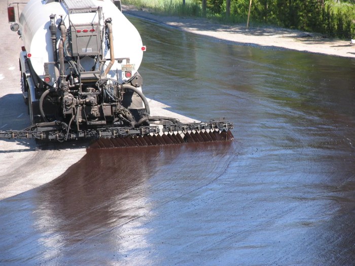 Pemeliharaan Jalan dengan Menggunakan Bubur Aspal Emulsi (Slurry Seal)