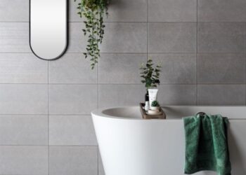 15 Warna Keramik Kamar Mandi yang Bagus dan Tips Memilihnya