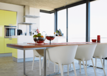 Rincian Ongkos Pasang Pintu dan Jendela include Material 2025