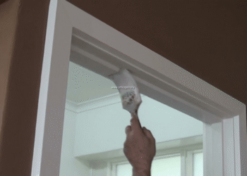 Harga jasa cat kusen pintu dan jendela